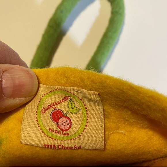 Chuckleberries boiled wool cherry crossbody bag from Nepal, condition as shown - Picture 5 of 7